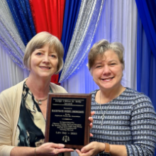 Sheryl Snodgrass receiving “Clifton M. Kelly Award” at the Highlands County Bar Association’s Law Day